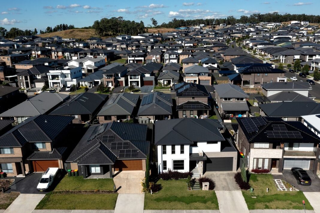 <strong>The Australian property market could soon have a “sizeable” bust-IMF</strong> <strong>The Australian property market could soon have a “sizeable” bust-IMF</strong>
