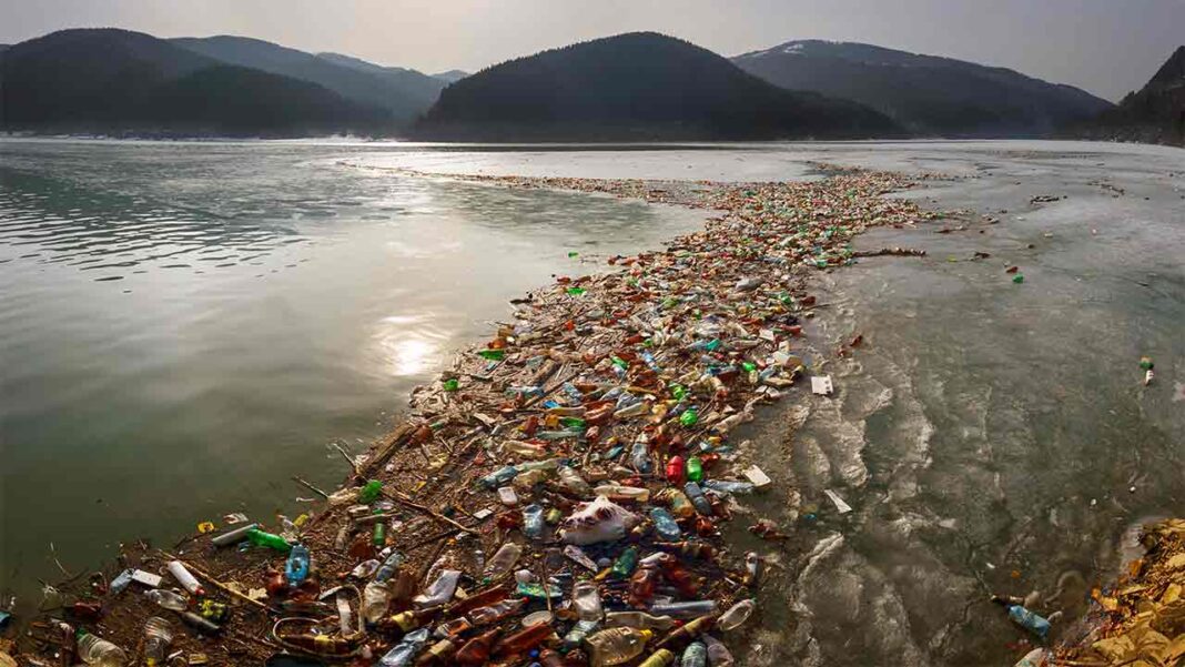 Study reveals most plastic debris on Seychelles beaches arrived from distant sources Study reveals most plastic debris on Seychelles beaches arrived from distant sources