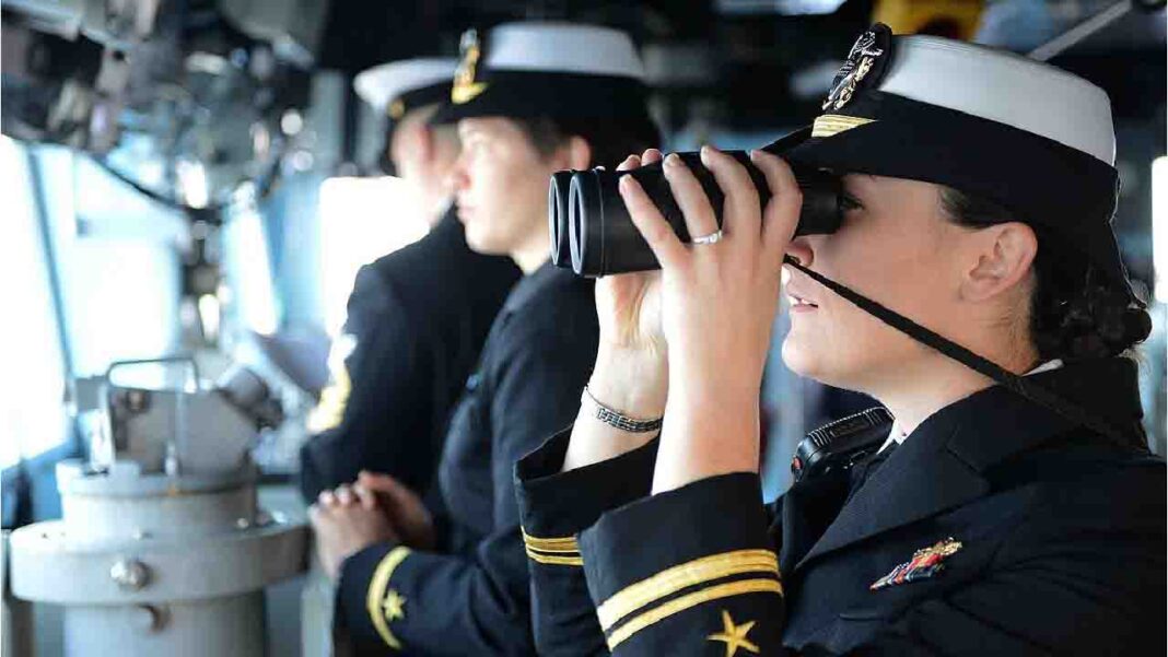 <strong>Advice for youngers interested in working in the Maritime Industry</strong> <strong>Advice for youngers interested in working in the Maritime Industry</strong>