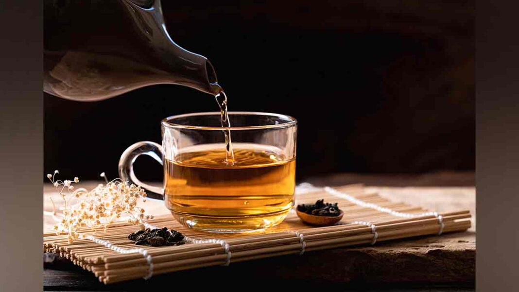 <strong>What are some of the top global beverage trends for 2023, and how can the Tea Industry react?</strong> <strong>What are some of the top global beverage trends for 2023, and how can the Tea Industry react?</strong>