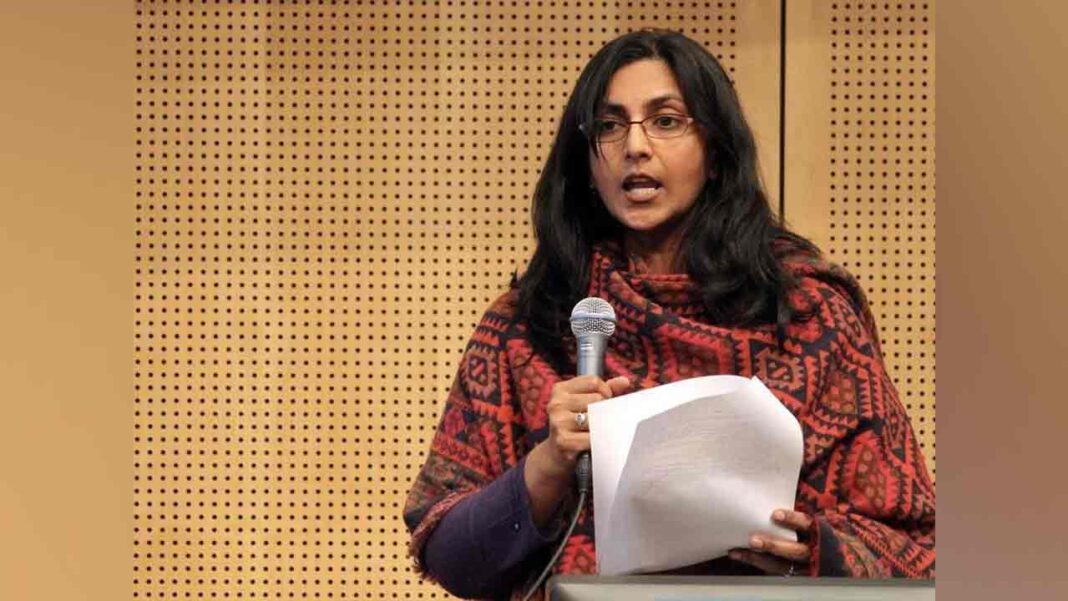 <strong>The bold Indian-American woman behind the first ban on caste discrimination in the United States!</strong> <strong>The bold Indian-American woman behind the first ban on caste discrimination in the United States!</strong>