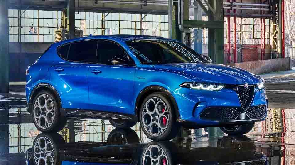 <strong>Should You Get a New Vehicle in 2023?</strong> <strong>Should You Get a New Vehicle in 2023?</strong>