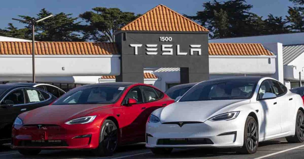 <strong>Around 20,000 Canadian Teslas are included in a recall to address ‘full self-driving’ system faults</strong> <strong>Around 20,000 Canadian Teslas are included in a recall to address ‘full self-driving’ system faults</strong>