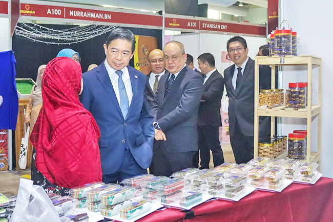 <strong>Brunei MSME Festival opens with over 200 exhibitors</strong> <strong>Brunei MSME Festival opens with over 200 exhibitors</strong>