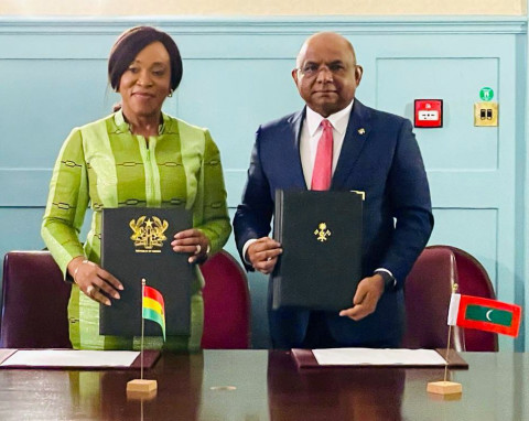 <strong>Maldives and Ghana signs the dotted line!</strong> <strong>Maldives and Ghana signs the dotted line!</strong>