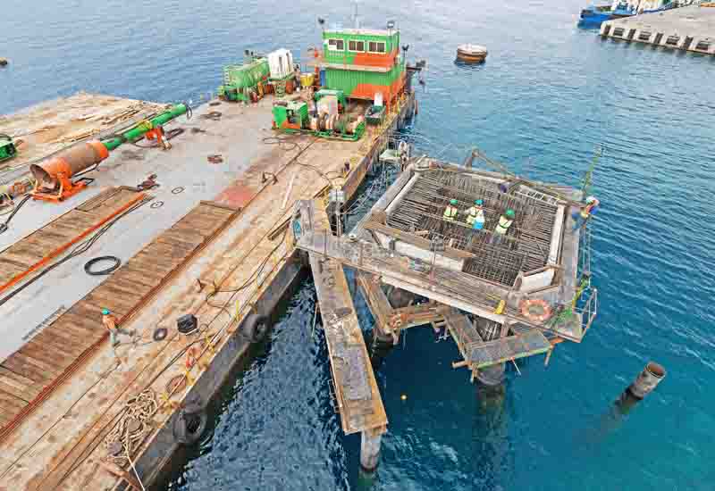 <strong>Mozambique is set to resume on another massive energy project.</strong> <strong>Mozambique is set to resume on another massive energy project.</strong>