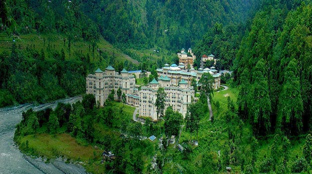 Five of India’s Most Beautiful Universities - Commonwealth Union