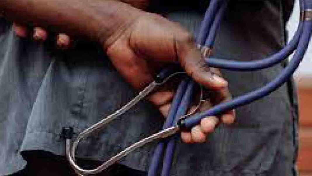 Over 120 illegal doctors have been arrested in South Africa over the last three years, according to the health council. Over 120 illegal doctors have been arrested in South Africa over the last three years, according to the health council.
