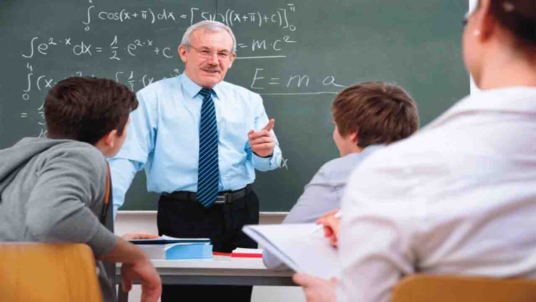 Australian Teachers are Struggling: Urgent Need for Support! Australian Teachers are Struggling: Urgent Need for Support!