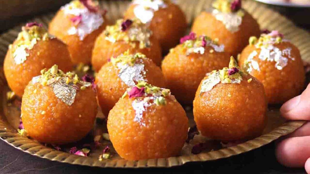 A Journey Through The Sweets of India A Journey Through The Sweets of India