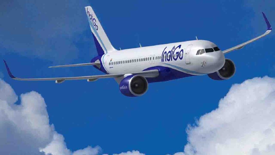 This blue sets a new world record at Paris Airshow! This blue sets a new world record at Paris Airshow!