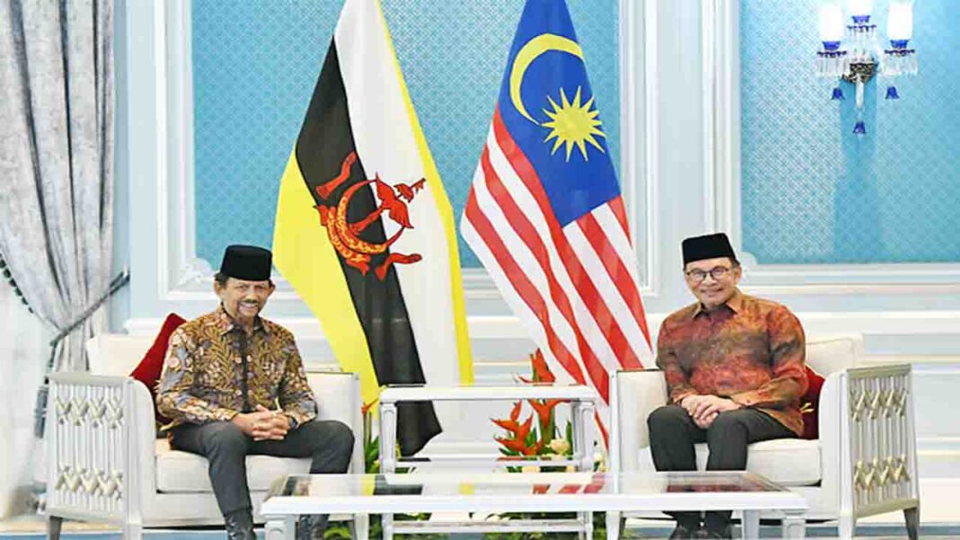 Brunei and Malaysia applaud progress… Brunei and Malaysia applaud progress…