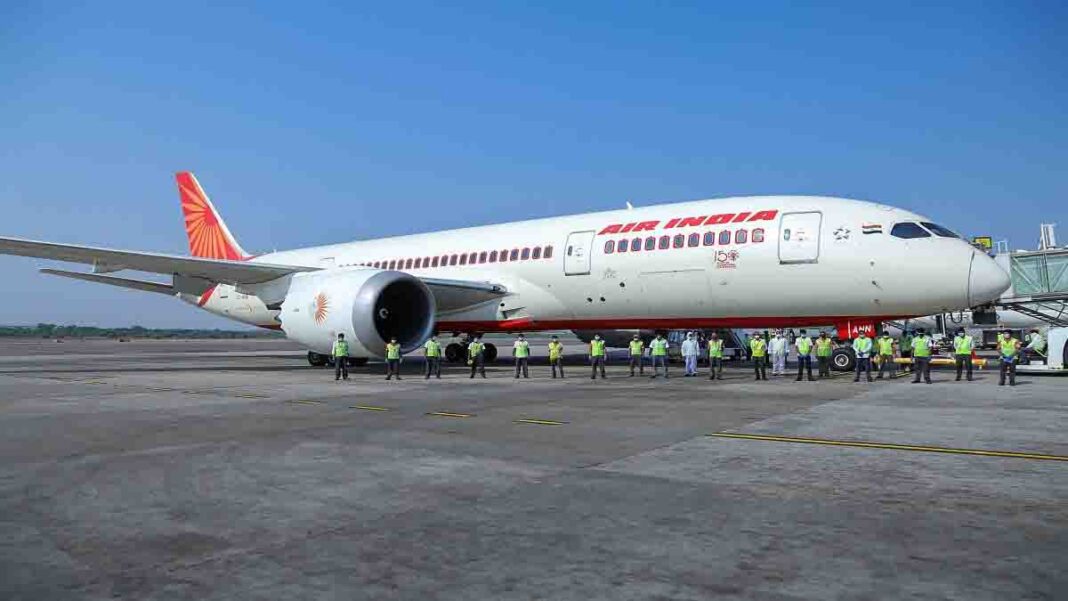 While departing from Delhi, an….. While departing from Delhi, an…..
