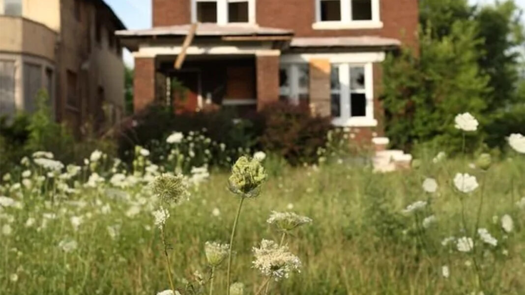Vacant homes in England create controversy! Vacant homes in England create controversy!