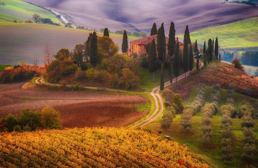 Embracing the Colors of Autumn: The Best Places to Visit During Fall Embracing the Colors of Autumn: The Best Places to Visit During Fall
