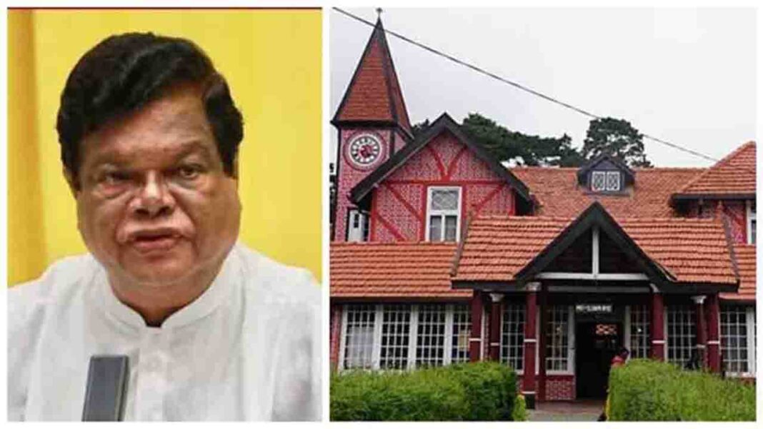 Minister supports the President’s decision to move the Nuwara Eliya Post Office. Minister supports the President’s decision to move the Nuwara Eliya Post Office.