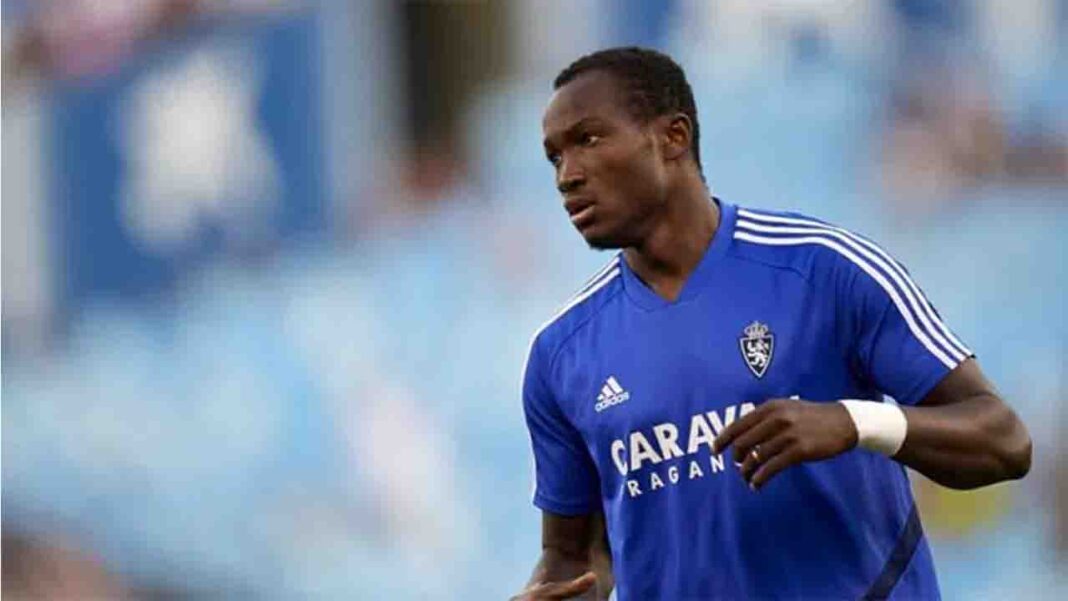Raphael Dwamena’s heart fails at a match Raphael Dwamena’s heart fails at a match