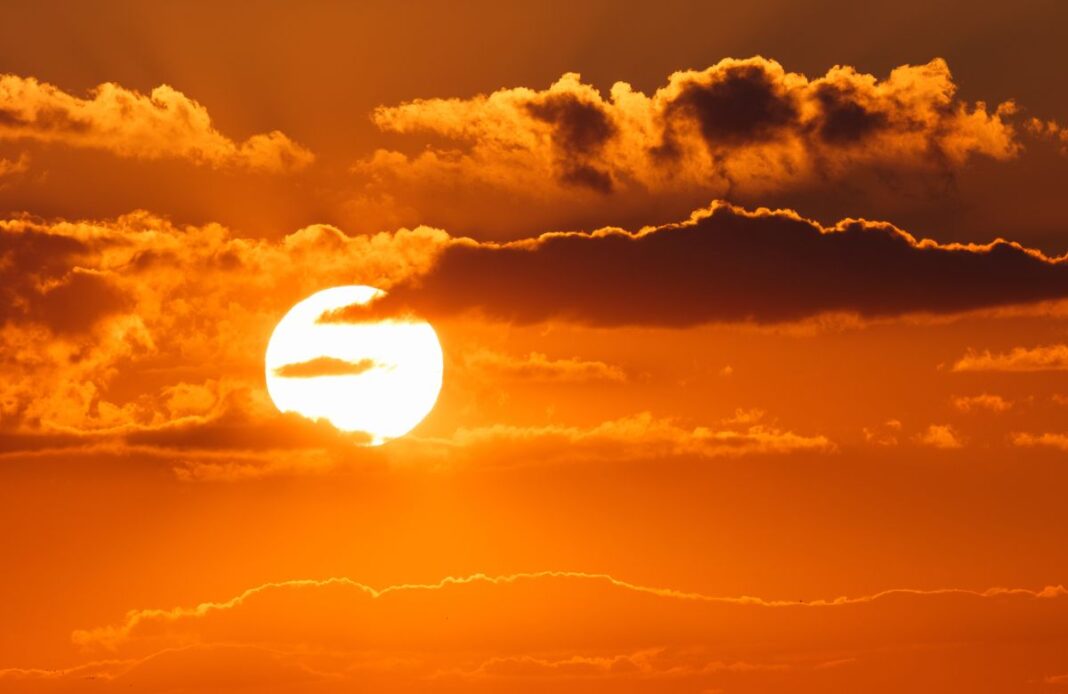 How Can you stop global warning by solar geoengineering ? How Can you stop global warning by solar geoengineering ?