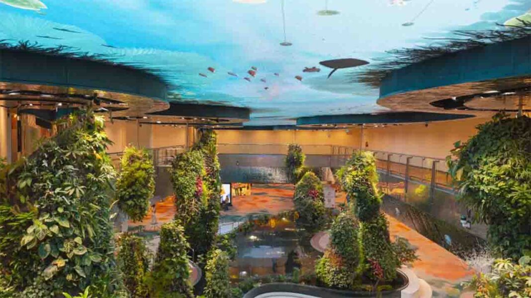 Airport T2 fully reopens…with a new garden Airport T2 fully reopens…with a new garden