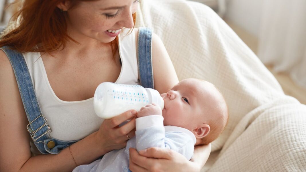 Pressure put on new parents with soaring cost of baby formula Pressure put on new parents with soaring cost of baby formula