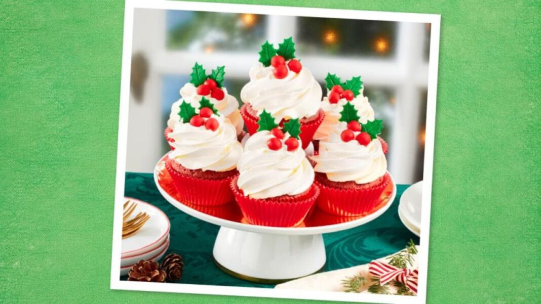Christmas Cupcakes to Make Your Holidays Bright and Merry – 10 Easy Recipes Christmas Cupcakes to Make Your Holidays Bright and Merry – 10 Easy Recipes