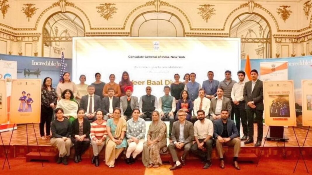 Guru Gobind Singh’s sons honoured for bravery Guru Gobind Singh’s sons honoured for bravery