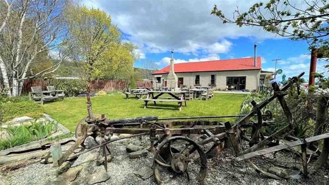 Historic village famed on Otago Rail Trail sells prized properties in the market Historic village famed on Otago Rail Trail sells prized properties in the market