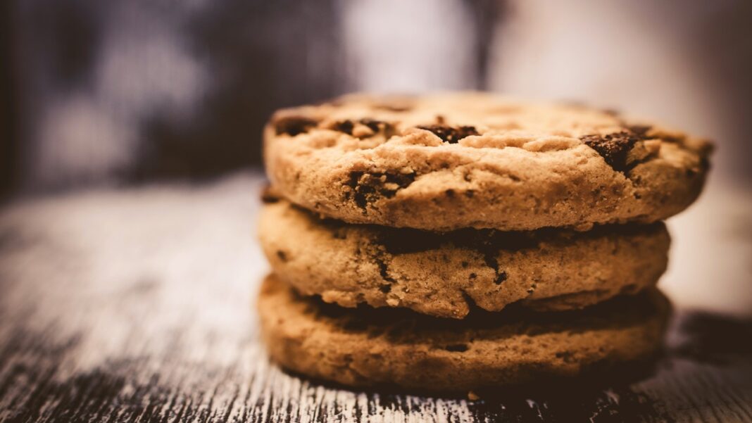 Exploring the world of cookies and their role in data tracking Exploring the world of cookies and their role in data tracking
