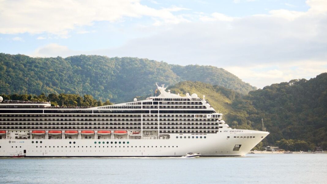 Entering a new era in cruise shipping with “Icon of the Seas” Entering a new era in cruise shipping with “Icon of the Seas”
