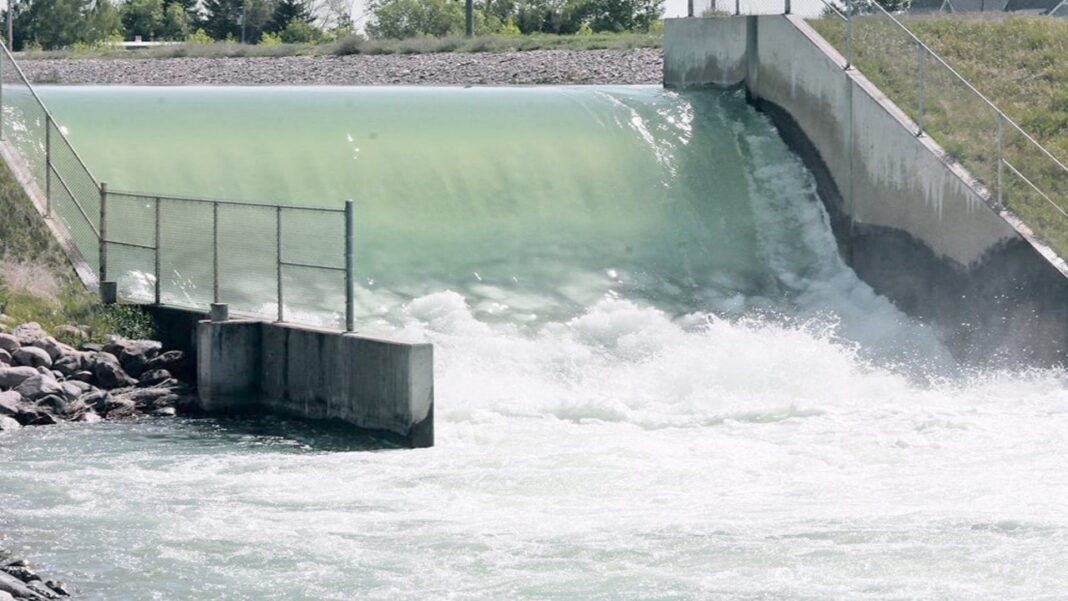 Alberta’s Water Woes  Alberta’s Water Woes Â
