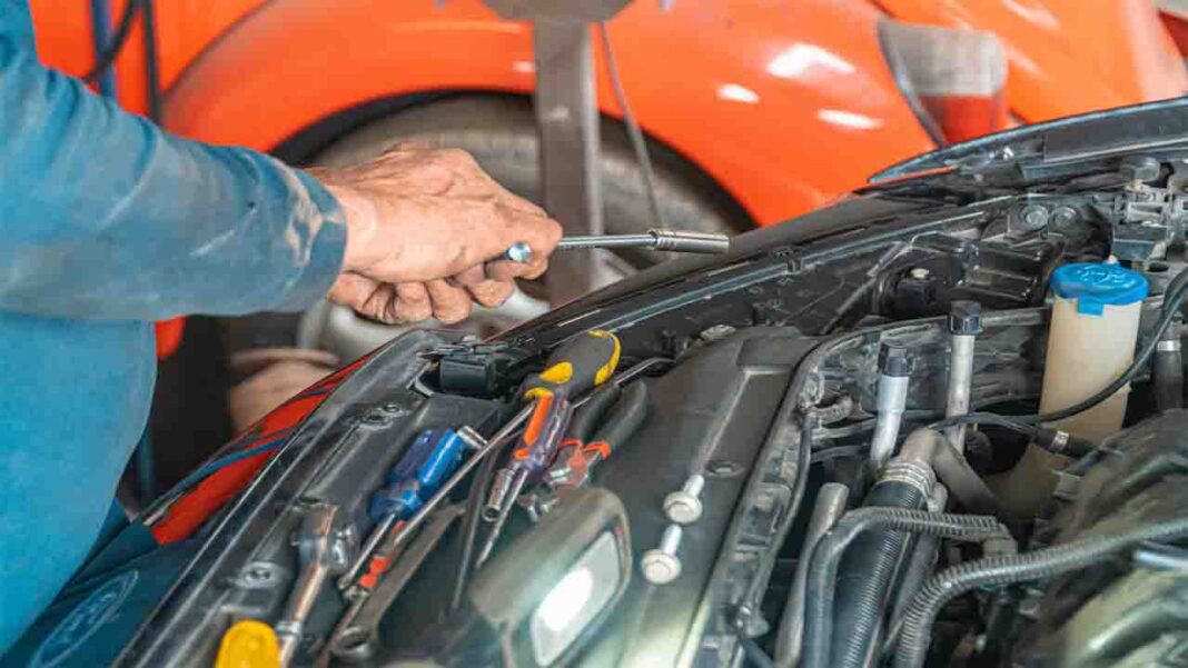 CDN introduces Made-in-Nigeria engine oil and lubricants CDN introduces Made-in-Nigeria engine oil and lubricantsÂ