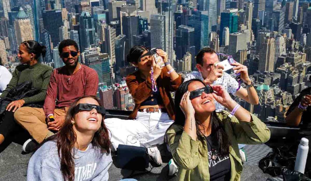 Witnessing Nature’s Spectacle: Total Solar Eclipse 2024 Witnessing Nature’s Spectacle: Total Solar Eclipse 2024
