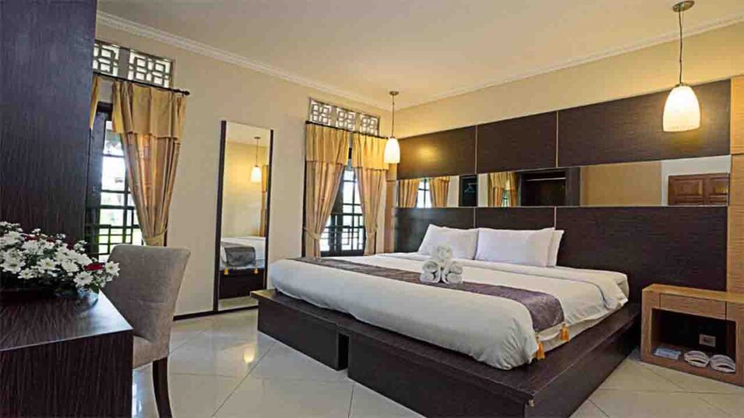 Royal Orchid blooms in Puri Royal Orchid blooms in Puri