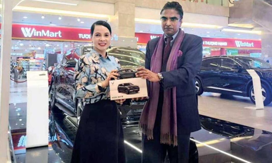 Lankan envoy courts top Southeast Asian EV manufacturer Lankan envoy courts top Southeast Asian EV manufacturer