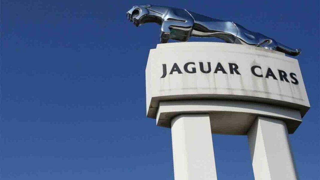 Jaguar Land Rover slashes drivers’ insurance costs Jaguar Land Rover slashes drivers’ insurance costs