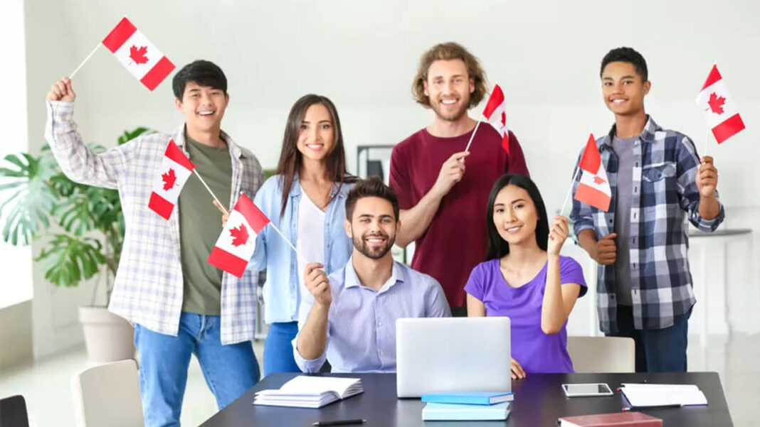 Work permits for international students in Canada Work permits for international students in Canada