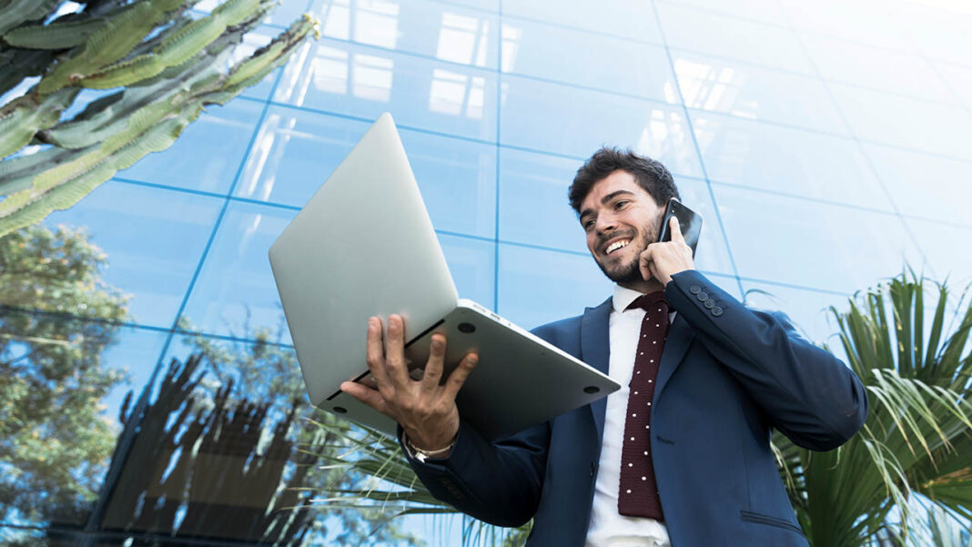 Global banks’ tech revival triggers India’s IT sector Global banks’ tech revival triggers India’s IT sector