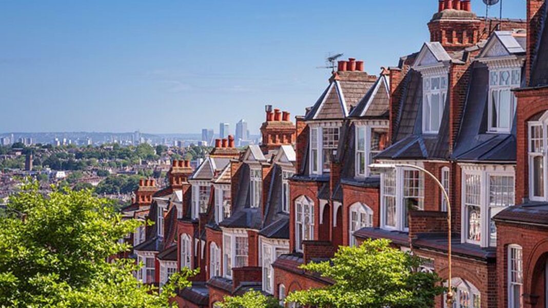 Are London landlords moving to the North for better rental yields? Are London landlords moving to the North for better rental yields?