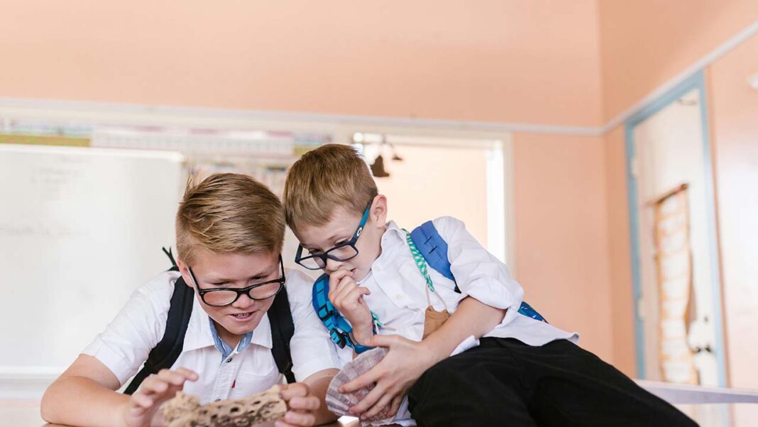 Study Uncovers Why Kids Are Drawn to Fascinating ‘Useless’ Facts” Study Uncovers Why Kids Are Drawn to Fascinating ‘Useless’ Facts”