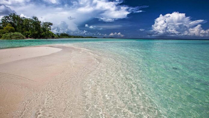 10 Bucket List Destinations while Traveling to Papua New Guinea