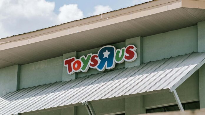 Toys 'R' Us Canada Reinvents Itself: Closures, Revamps, and a Bold New Vision!