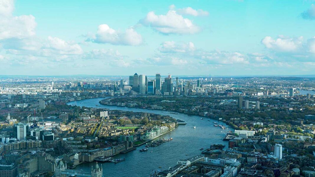 Luxury Hotels Near Hyde Park Hit the Market—Why Investors Are Taking Notice! Luxury Hotels Near Hyde Park Hit the Market—Why Investors Are Taking Notice