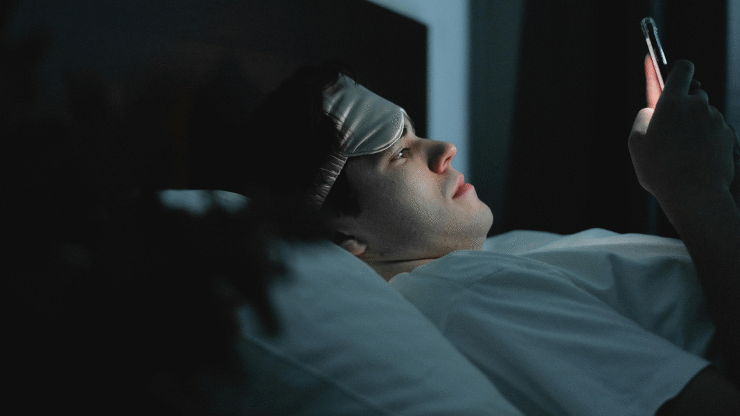 New Research Uncovers Why ‘Knowing Better’ Isn’t Enough to Stop Bad Habits