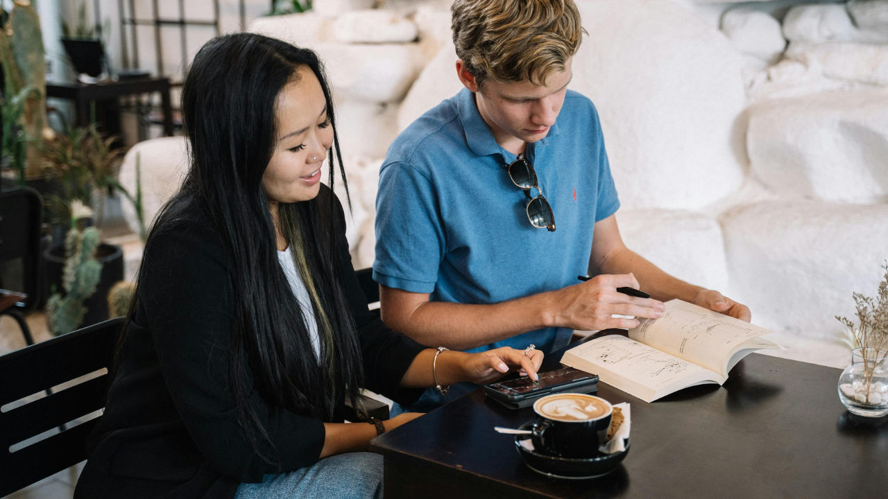 How One Coffee Fuels a Five-Hour Stay in South Korea’s Cafés How One Coffee Fuels a Five-Hour Stay in South Korea’s Cafés
