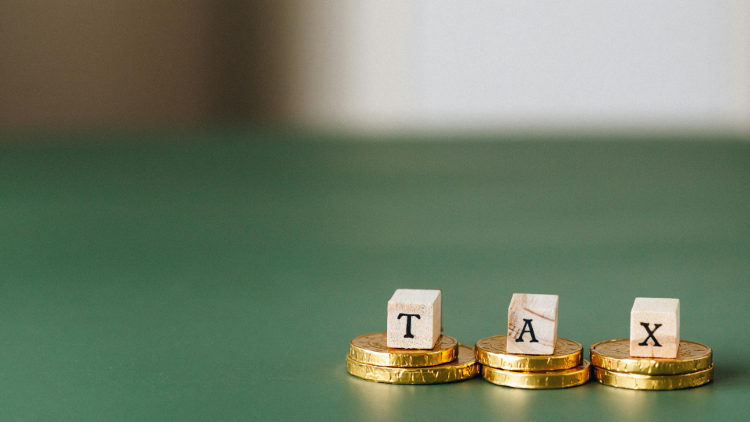 Tax Chaos in Canada! CRA’s 100 Day ‘Fix It’ Plan Revealed After Nationwide Outrage Tax Chaos in Canada! CRA’s 100 Day ‘Fix It’ Plan Revealed After Nationwide Outrage