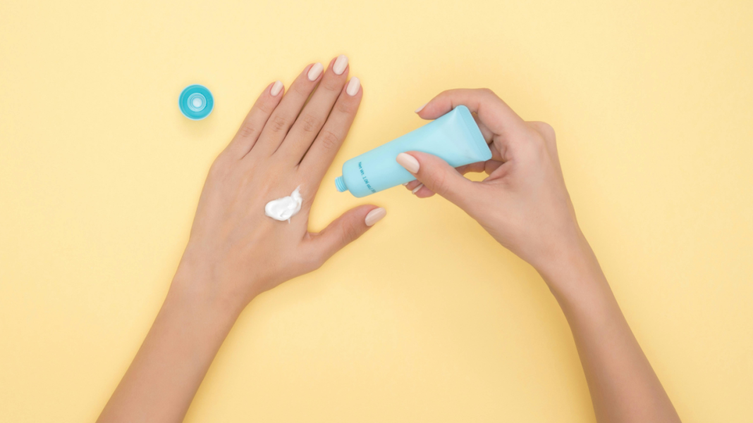 Meet the Beauty Insiders Simplifying Your Skincare Routine Meet the Beauty Insiders Simplifying Your Skincare Routine