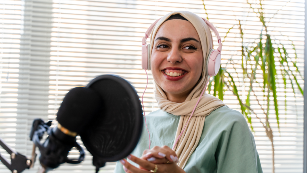 Commonwealth Youth Awards adds a new category celebrating young media freedom champions Commonwealth Youth Awards adds a new category celebrating young media freedom champions