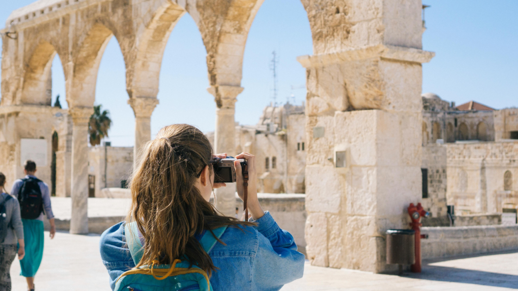Wings, Wonders, and Wealth: Jordan’s 2025 Tourism Boom Unfolds Wings, Wonders, and Wealth: Jordan’s 2025 Tourism Boom Unfolds