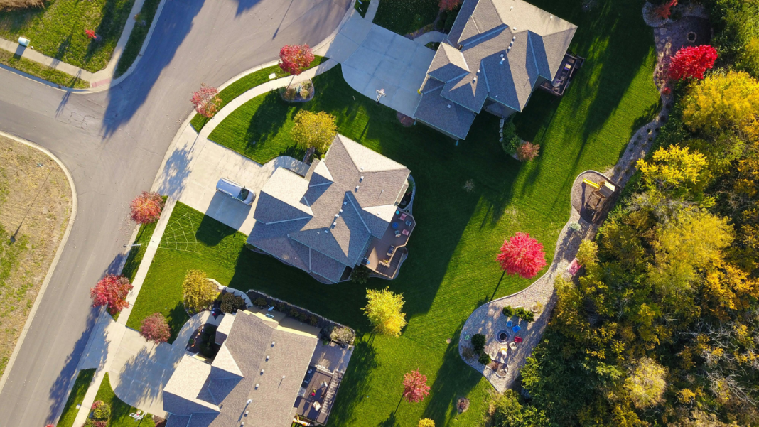 Buyers Rush In as Australia’s Property Prices Break New Records Buyers Rush In as Australia’s Property Prices Break New Records