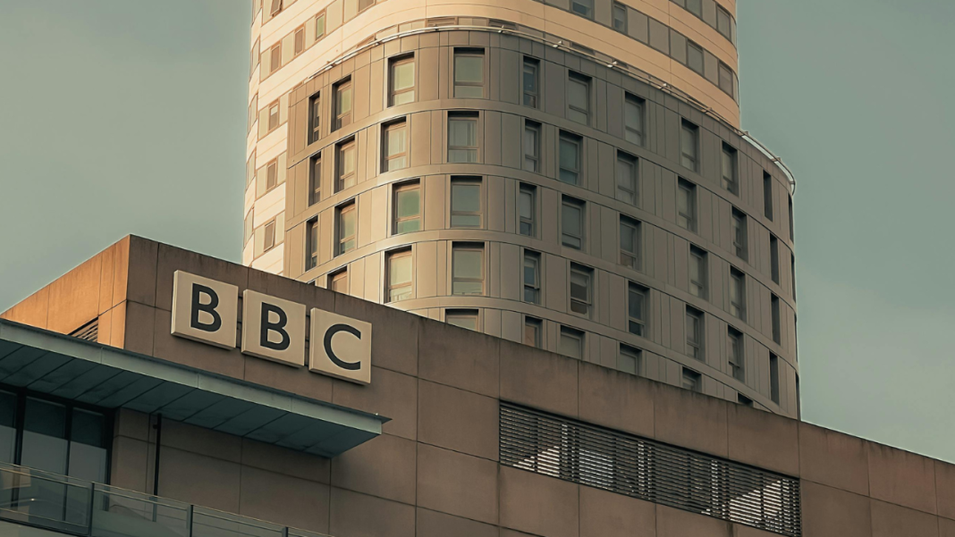 Can the BBC Survive Without the Licence Fee? UK Explores New Funding Options Can the BBC Survive Without the Licence Fee? UK Explores New Funding Options